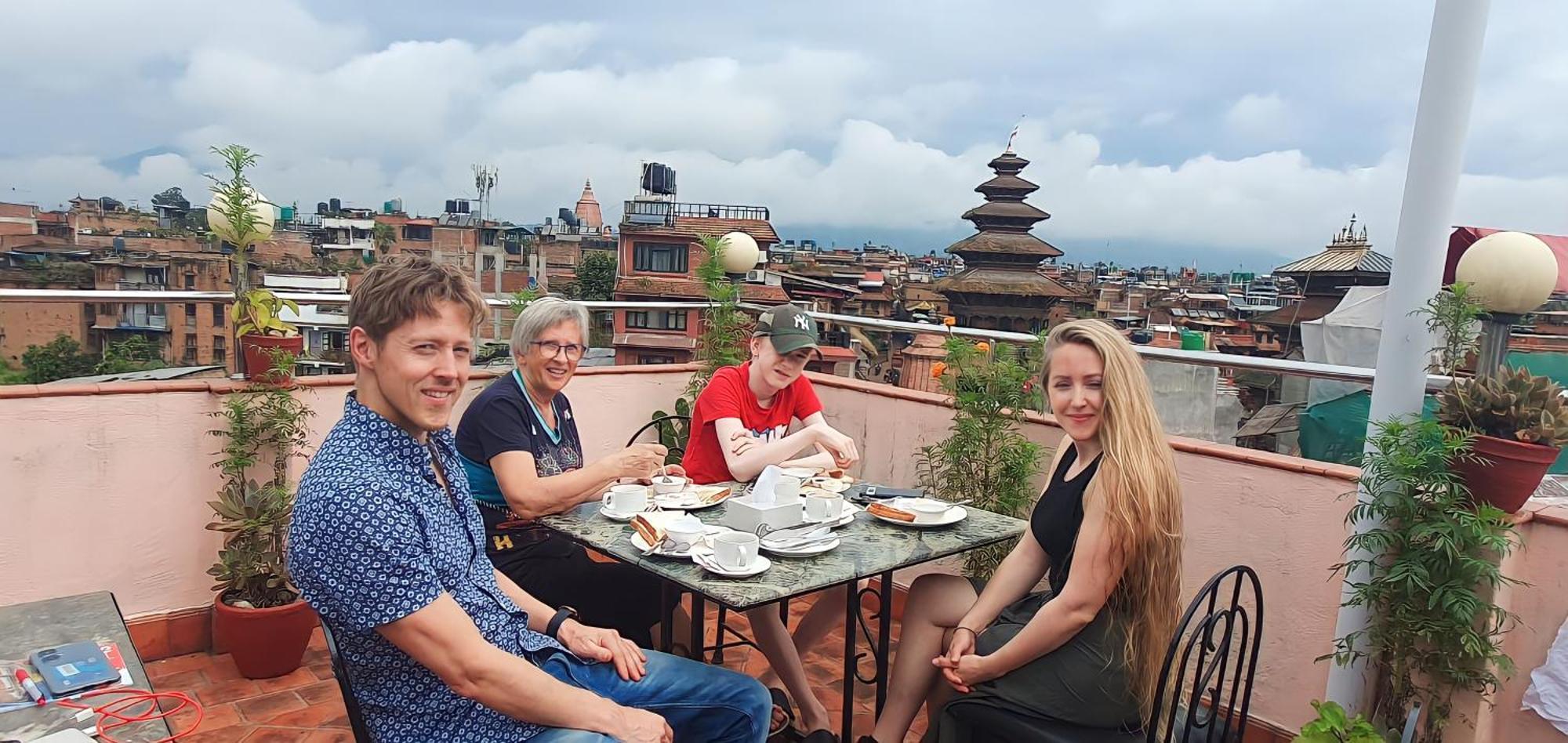 Hotel Rupakot And Rooftop Restaurant Bhatgoan Exterior foto